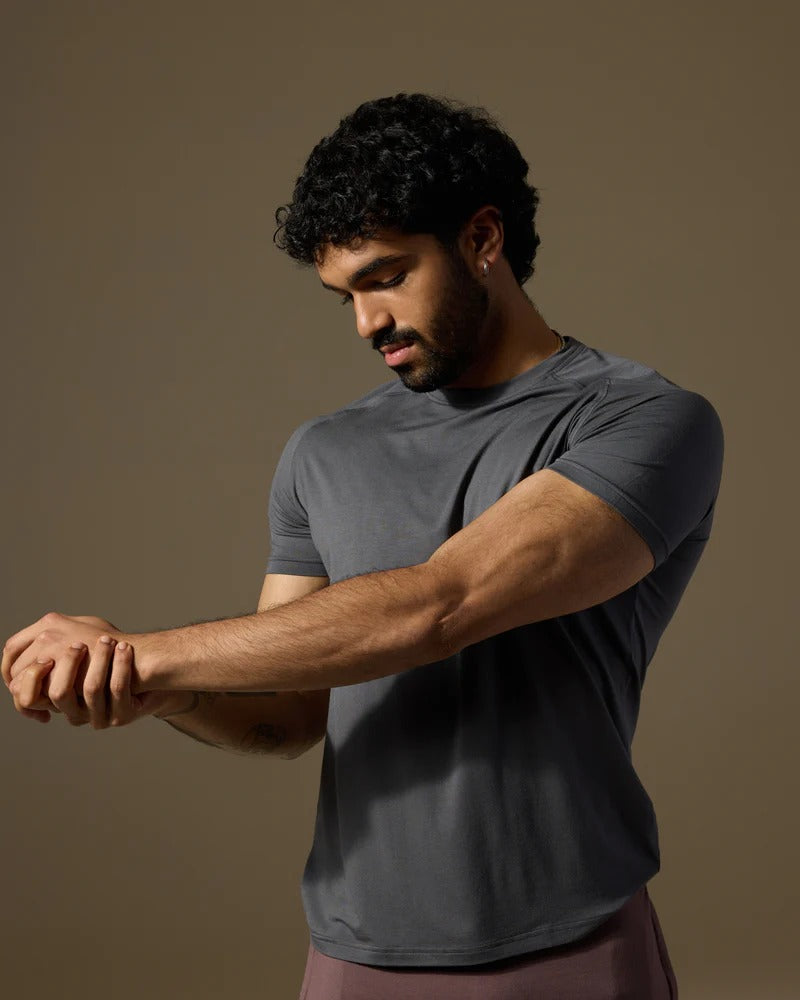 Men’s SculptFit Athletic Tee – Graphite Grey