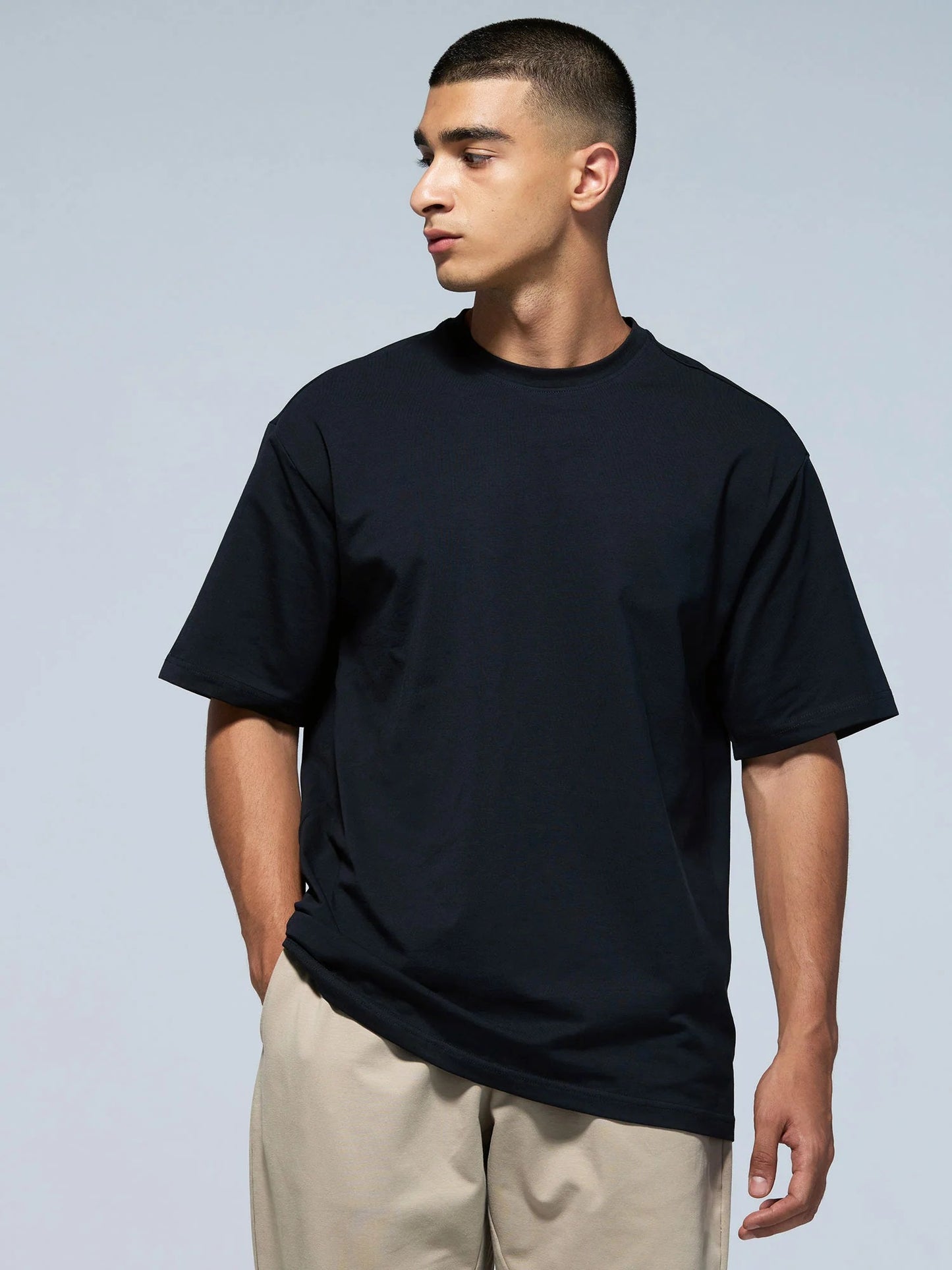 Essential Oversized Tee – Black